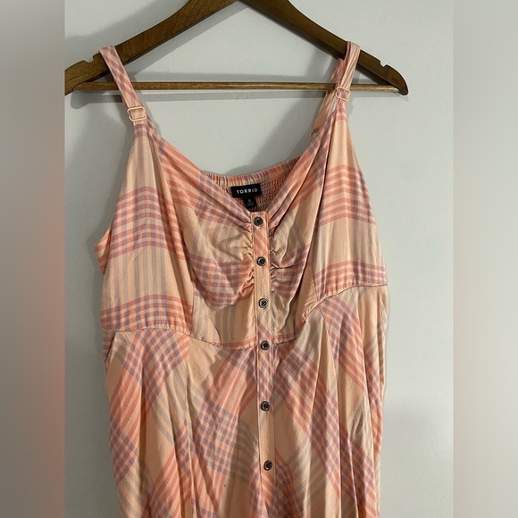 Torrid - MIDI CHALLIS BUTTON-FRONT DRESS - Picture 7 of 14